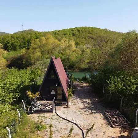 Heaven Hill River Bungalow
